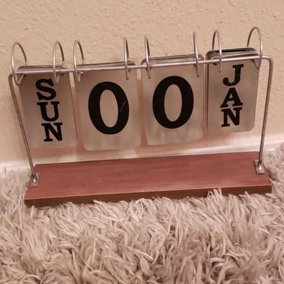 Other - Wood & Tin Desk Calendar